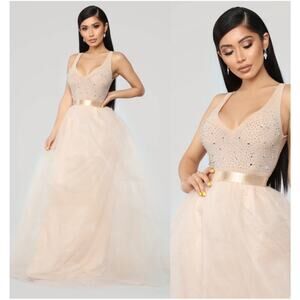 Fashion Nova Twirl Me Around Tulle Rhinestone Ball Gown Dress Sz XS Formal Prom